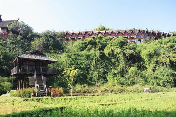 Hotel Anantara Golden Triangle Elephant Camp & Resort (Chiang Saen)